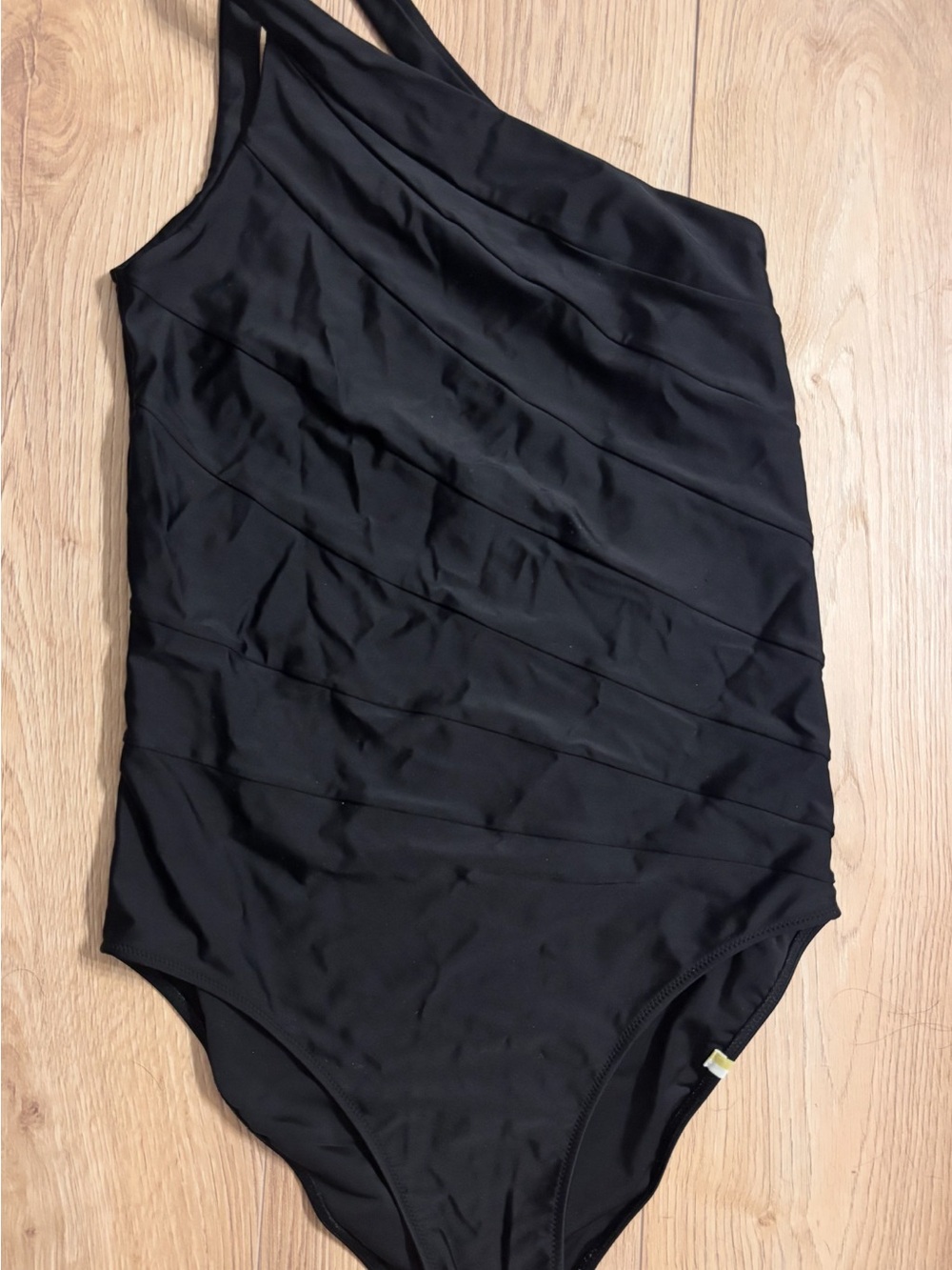 Summersalt Black One-Shoulder Ruched One-Piece Swimsuit